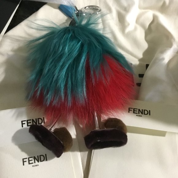 Fendi Monster  fur handbag charm new - Picture 3 of 4